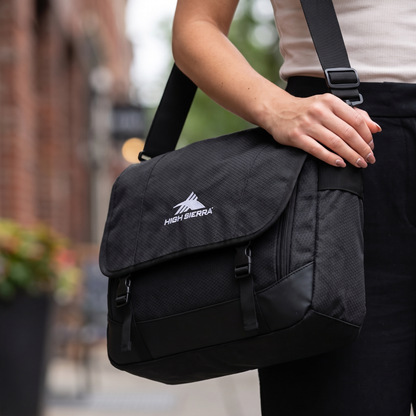 High Sierra x Atley James Laptop Messenger Bag black - trail lifestyle